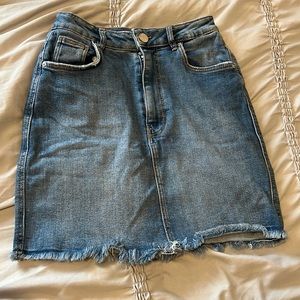 Zara Trafaluc denim skirt, size XS